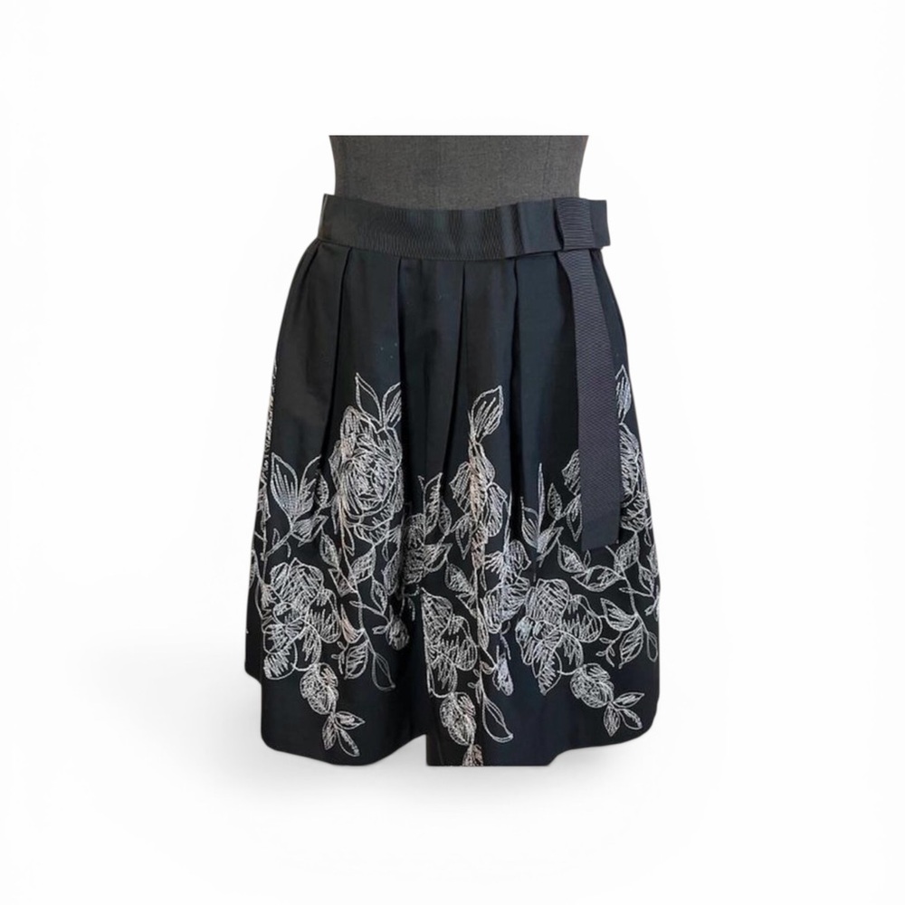 Elegant Black Floral Embroidered Skirt by U're